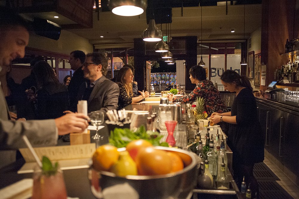 LaszlobarSF's tweet photo. It's Monday again which means Trivia Night! 8-11pm! Get your team together and come on down! #trivianight #monday #friends #drinks #sf #sanfrancisco #bar https://t.co/TjYeYDAl9K