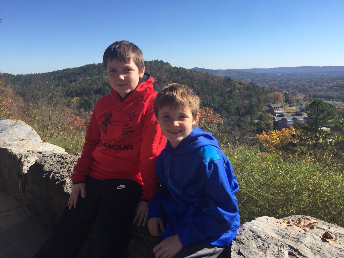 DietrichHistory's tweet photo. Enjoying the history and scenery of Hot Springs, Arkansas! https://t.co/VHgJBrjOy7