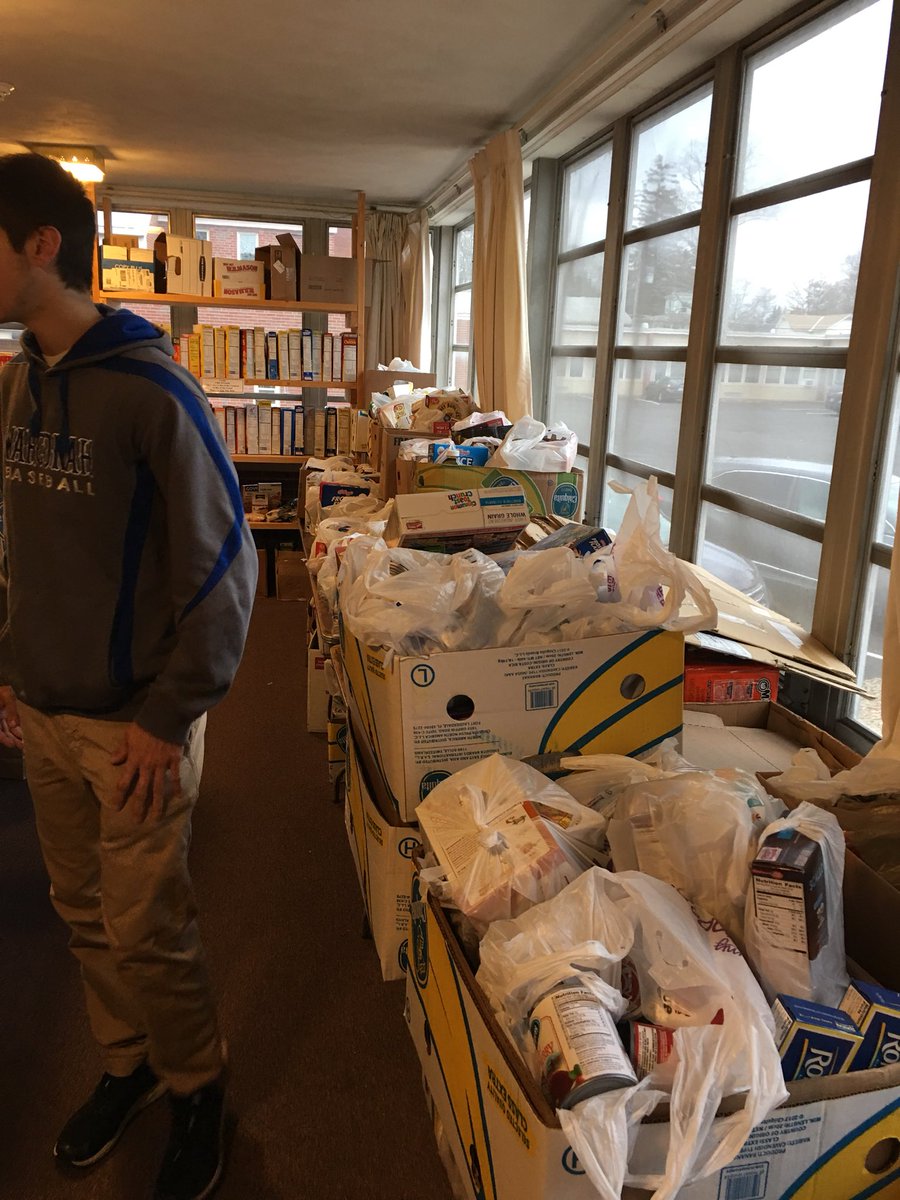 WRHSRotary's tweet photo. Today we were able to donate the food collected to local pantries! Thank you to everyone who donated! https://t.co/xZudOqzGSG