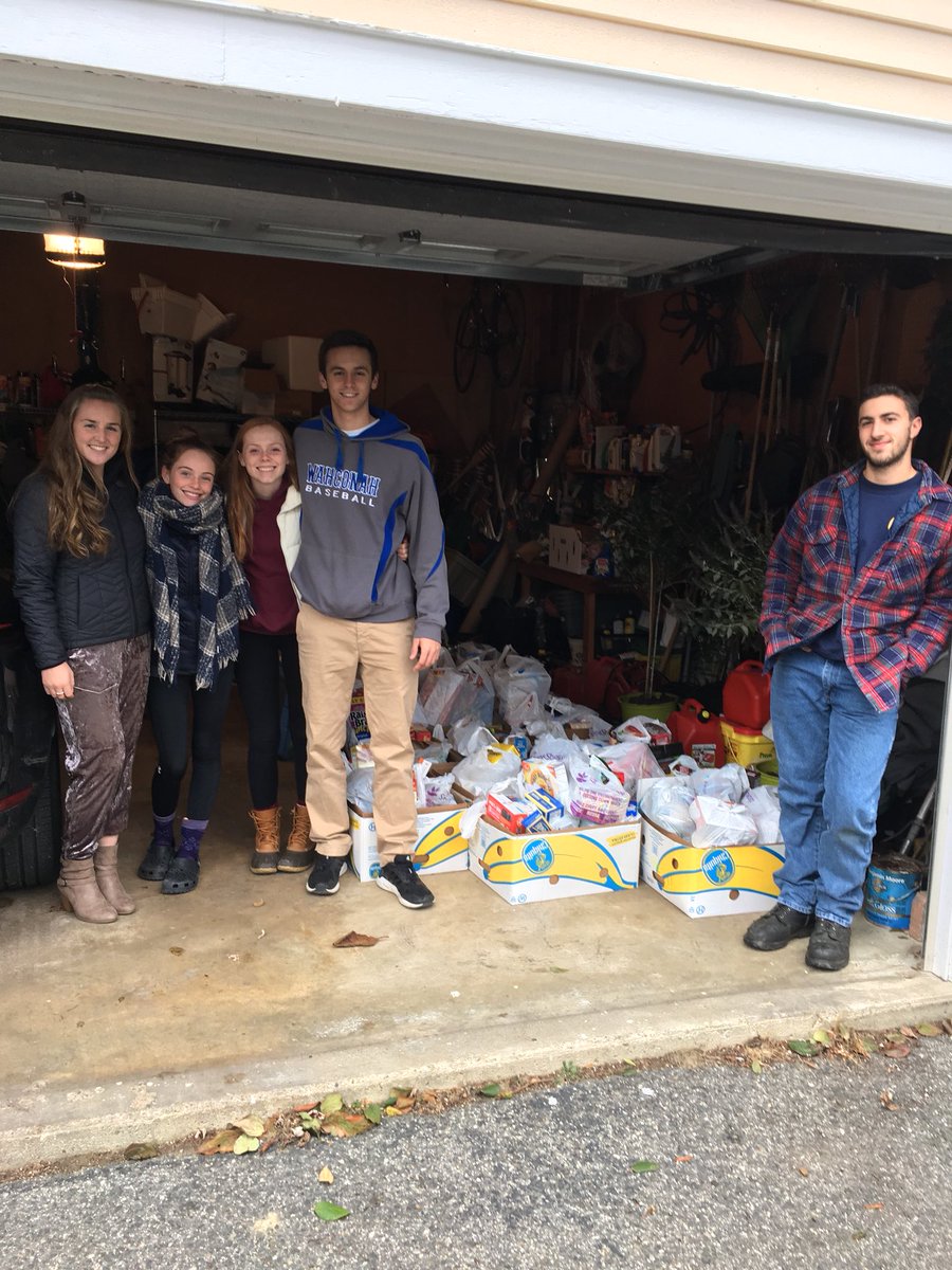 WRHSRotary's tweet photo. Today we were able to donate the food collected to local pantries! Thank you to everyone who donated! https://t.co/xZudOqzGSG