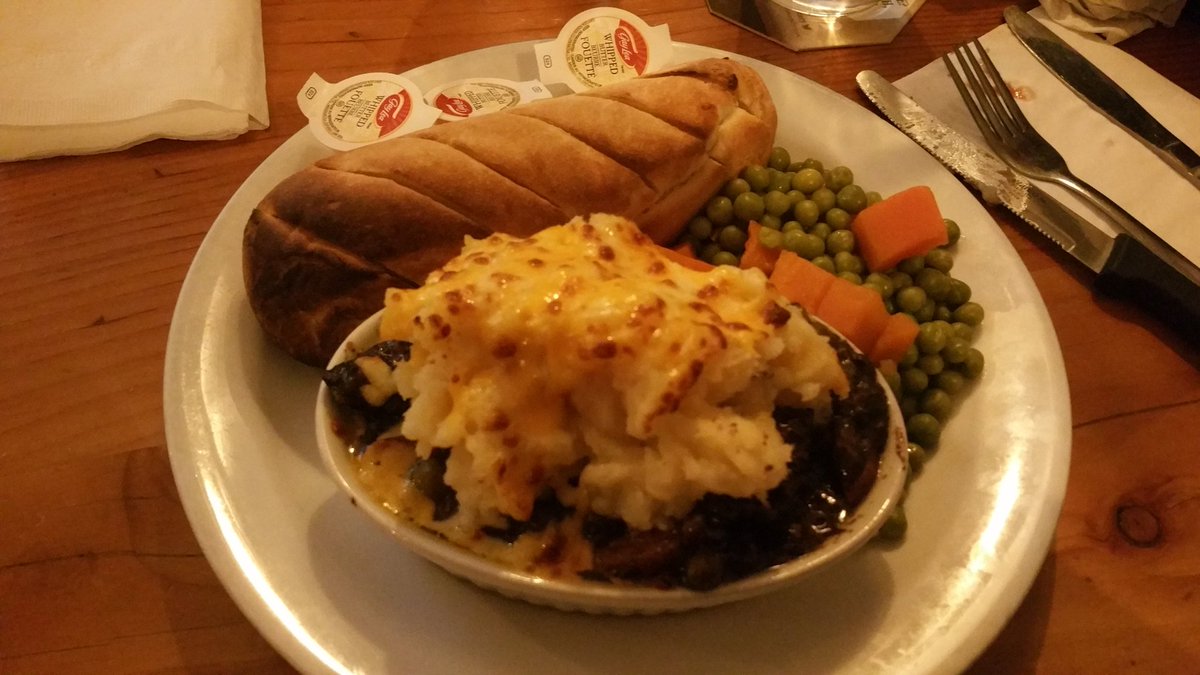 Sim (@simfrayne) on Twitter photo Loving the food at <a href="/oldeangelinn/">olde angel inn</a> , my new favourite spot <a href="/niagaraonlake/">Niagara On The Lake</a>. #comfortfood #sheppardspie Loving the food at <a href="/oldeangelinn/">olde angel inn</a> , my new favourite spot <a href="/niagaraonlake/">Niagara On The Lake</a>. #comfortfood #sheppardspie