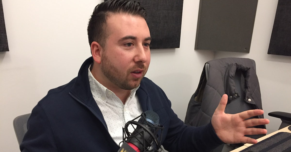 beingmypurpose's tweet photo. Ghosthunting w/ paranormal investigator @vinnyjcarbone. Hear spirits captured on equipment! All Possibilities podcast @allpossibleshow https://t.co/2QUPY0goTf https://t.co/IgxlKpvRn6