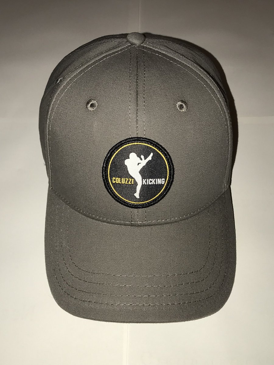 roncoluzzi16's tweet photo. What’s up Hawkeye Nation?!? Checkout my website for some Coluzzi Kicking Swag before they’re sold out!  👉https://t.co/uPolwKXy9d👈 #BombSquad #CKSwag #MuleNation @trainlikeamule https://t.co/GwGg4TLHqB