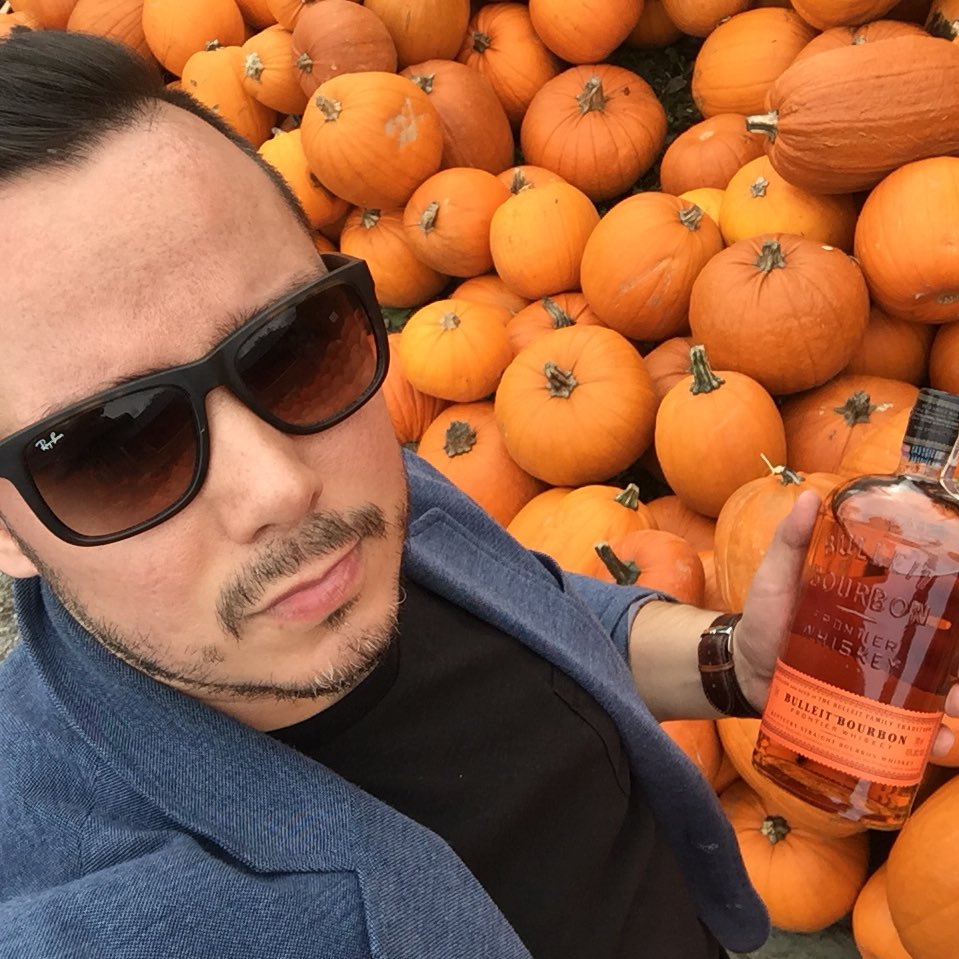 bziembaczewski's tweet photo. #NoweProfilowe https://t.co/r11Dsgrhor
