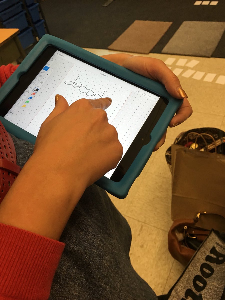 MelissaSeco's tweet photo. Using @mathonthemove to create a dance sequence in #MathPart1and2 @YorkUedPL Then using @explainevrythng to document the math vocab used to creat our dance #Mirroring #Translation #Symmetry https://t.co/fLpGGJpbe1
