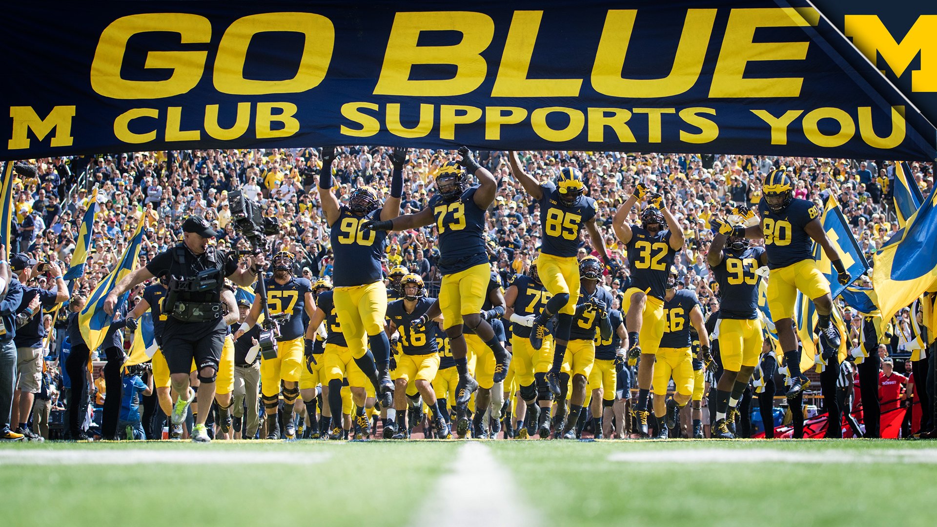 DPHX0t8UMAAwB1O.jpg:large