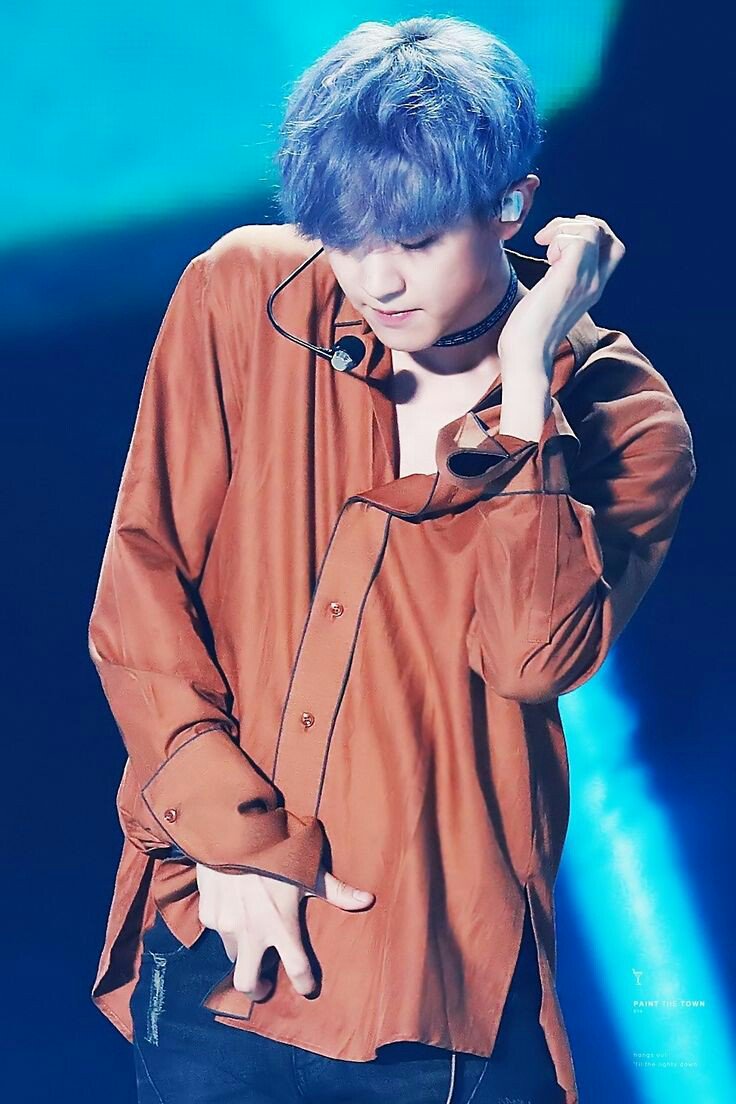 byun_chris's tweet photo. #EXOPOWERWORLDSONGRUSIA2018 #EXO @weareoneEXO WE CAN MAKE IT TREND!!! https://t.co/rRv1KFLnIY