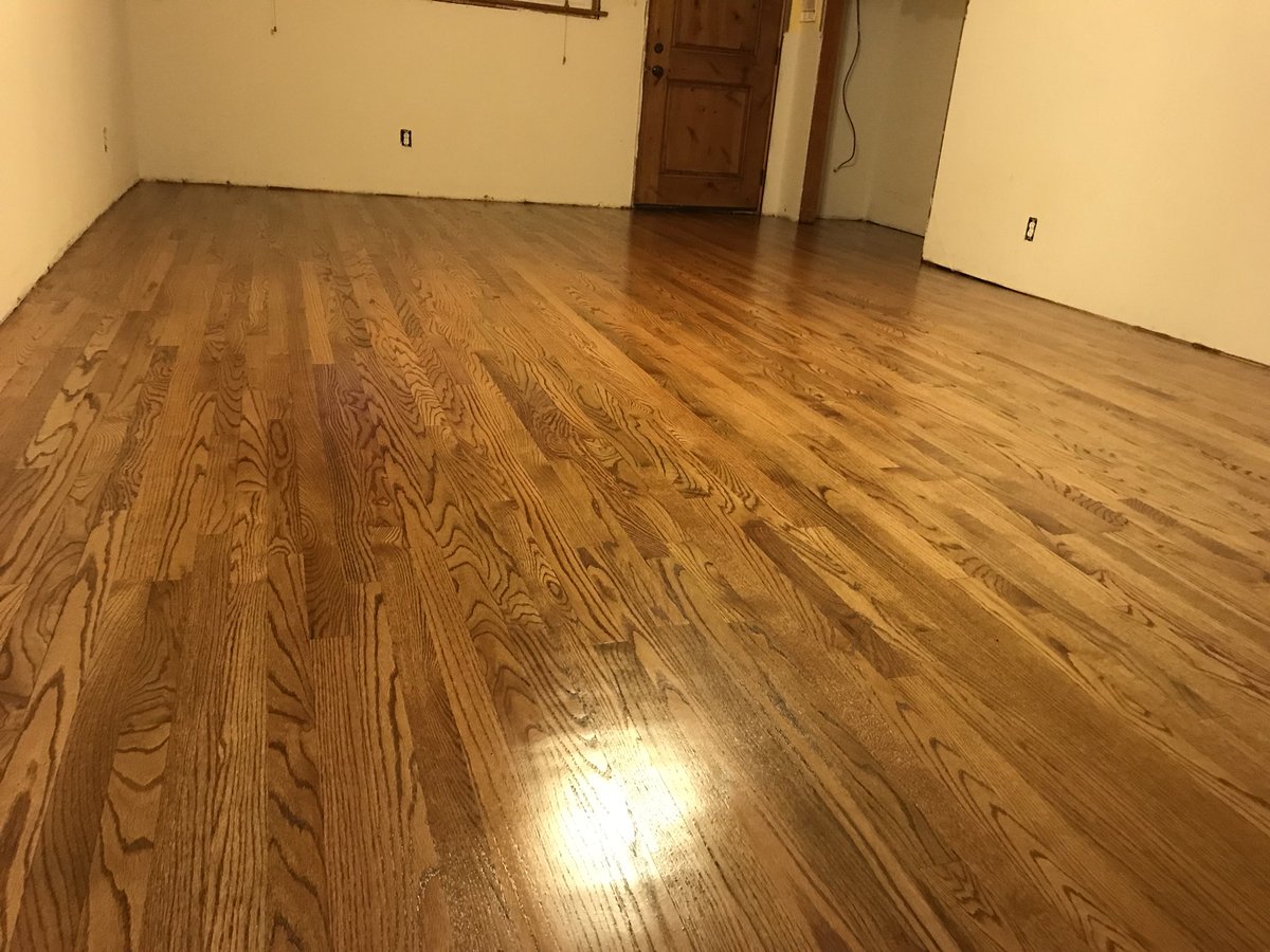 54wood's tweet photo. We have floors #dickinsonstrong #fuharvey https://t.co/rvTtWN80kG