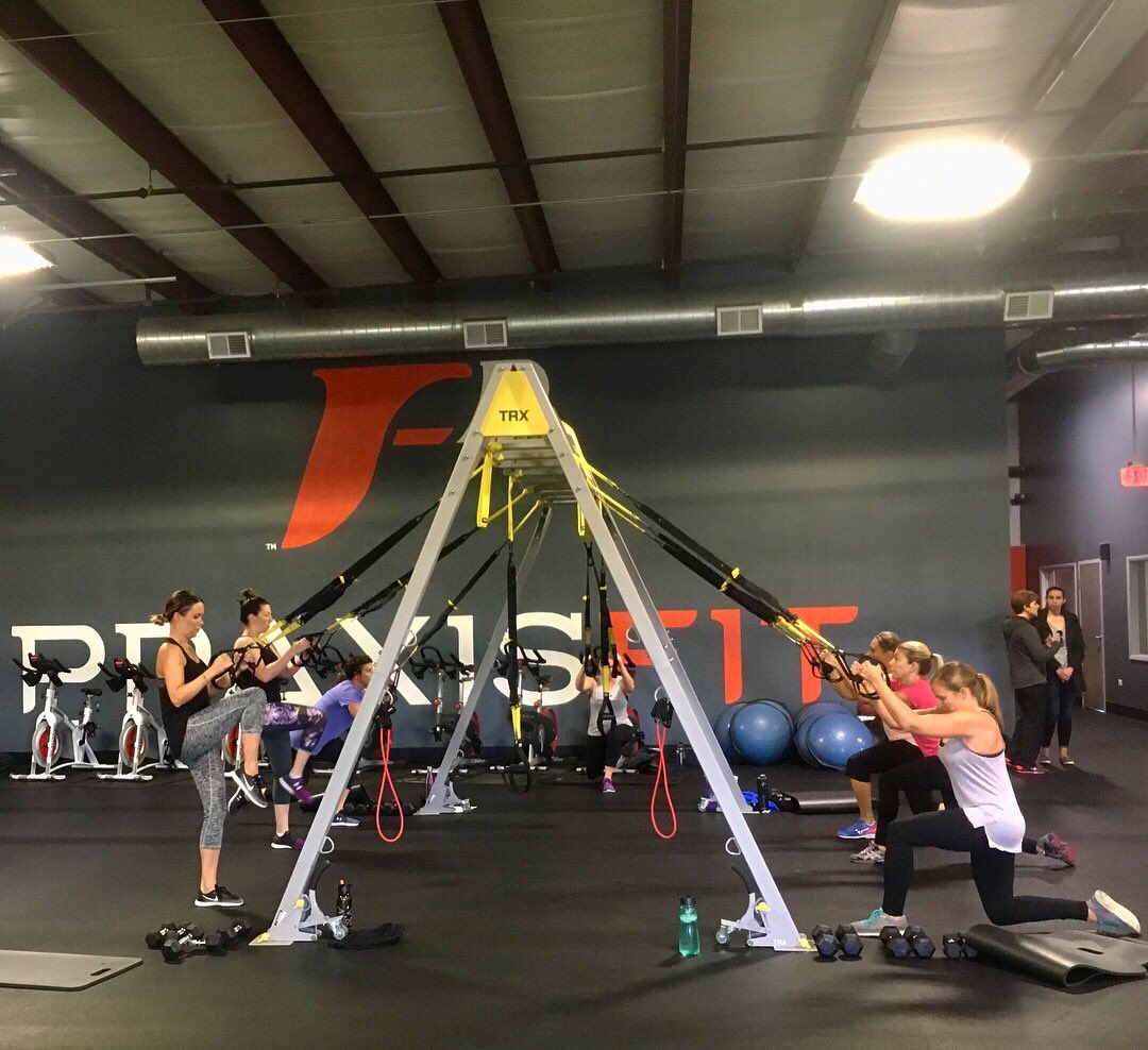 PraxisFit's tweet photo. We incorporate @TRXtraining into our EliteMash-Up and Fire studio classes. You’d be surprised at how challenging your own body weight can be! https://t.co/xJy1uXJOwm