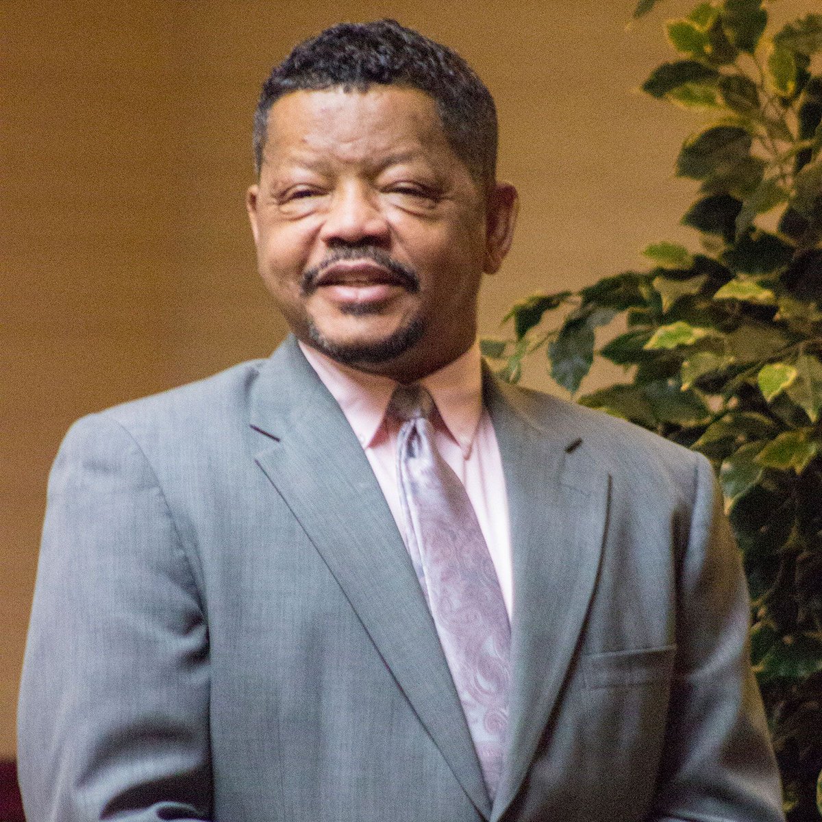 CityofReno's tweet photo. It is with great sadness that we inform our community of the passing of Darryl Feemster, Youth and Senior Manager for Parks, Recreation, and Community Services. Darryl provided many years of great service to the City of Reno organization and our residents. https://t.co/4zz5ci5pli