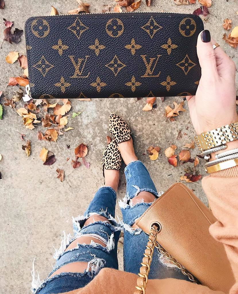 Emily Gemma on X: Quick #ootd snap with my fave leopard mules & this  Louis Vuitton wallet that I'm giving away on my blog- only a few hours left  to enter!🍁💗👖 [outfit