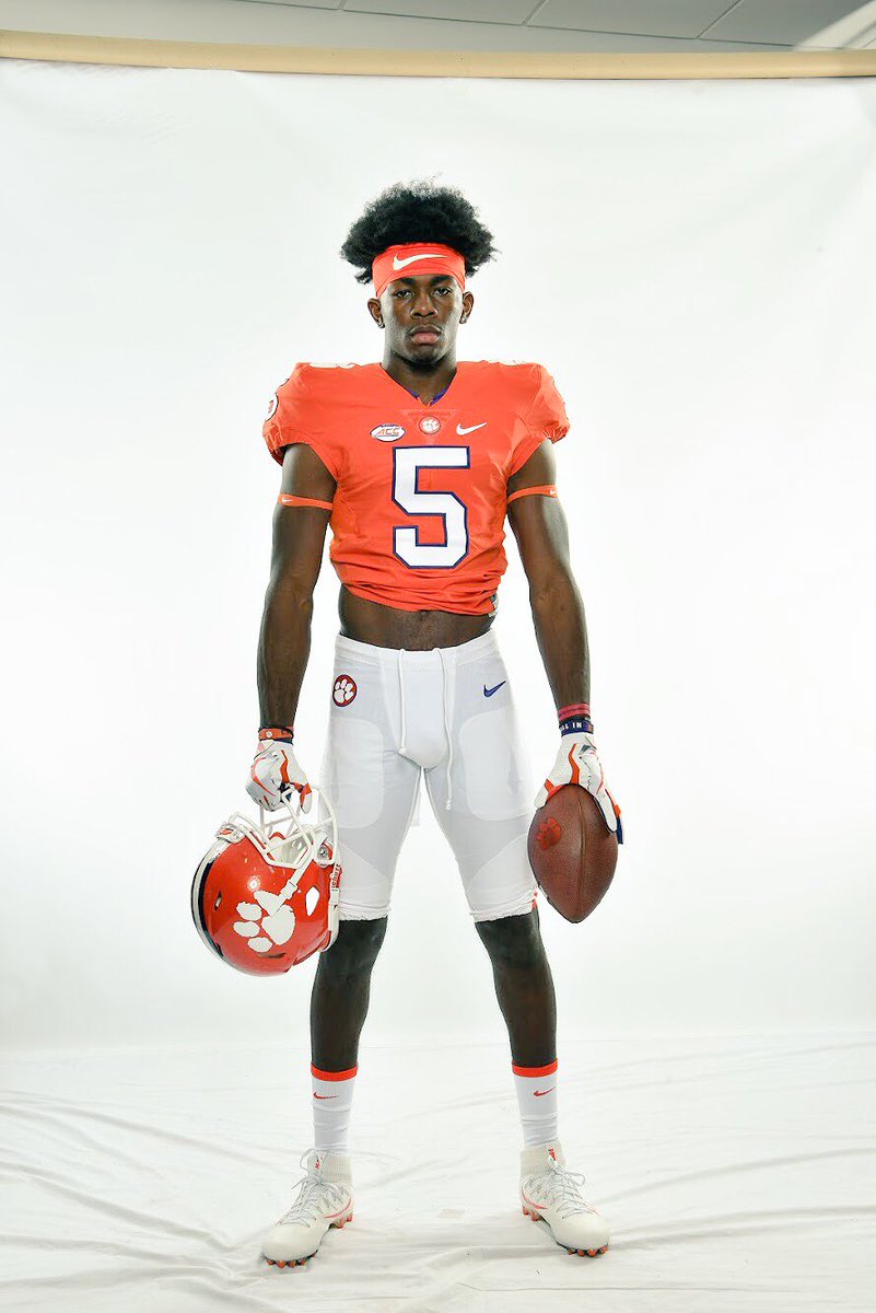 _jross8's tweet photo. Clemson .. 😍🐅 https://t.co/zqV4znU49g