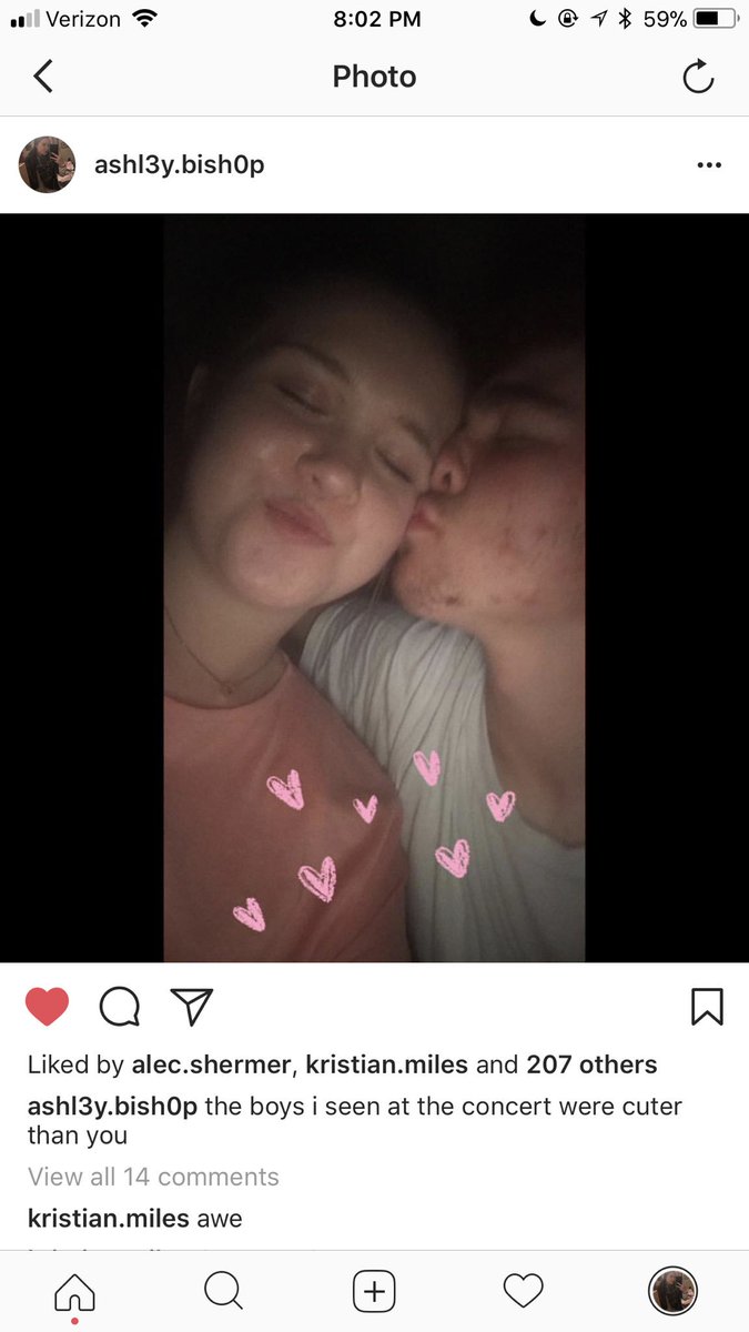 ashleyyybishop's tweet photo. no need in deleting ur ig posts when ur bf cheats on you, just change the captions 😊😊😊🤪🤪 #readthese https://t.co/FSIpNAHbJe