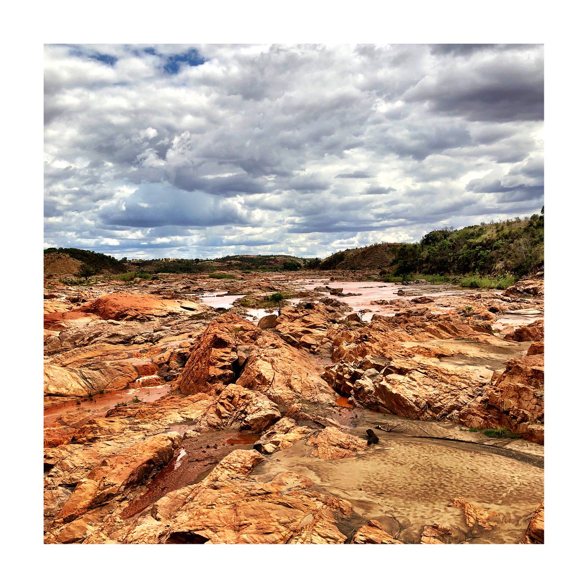 aimeehaynes's tweet photo. Dry river bed... just waiting for rainy season next month. Rafting, anyone? #madagascar #digitalnomad https://t.co/1LhErzrzoB
