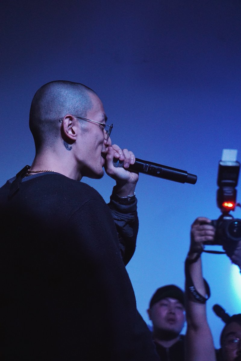 AshaMone's tweet photo. #teriyakipapi performing at the  #JustMusic #WeEffectTour Los Angeles | 111817 | https://t.co/Hh6i7qpiZy | https://t.co/b4lhaJ3ozA 

@JUSTMUSIC_ENT #SilkyBois #Goretexx #ParkSungJin  @weskeent #khh #khiphop https://t.co/RnwW6kgqCi