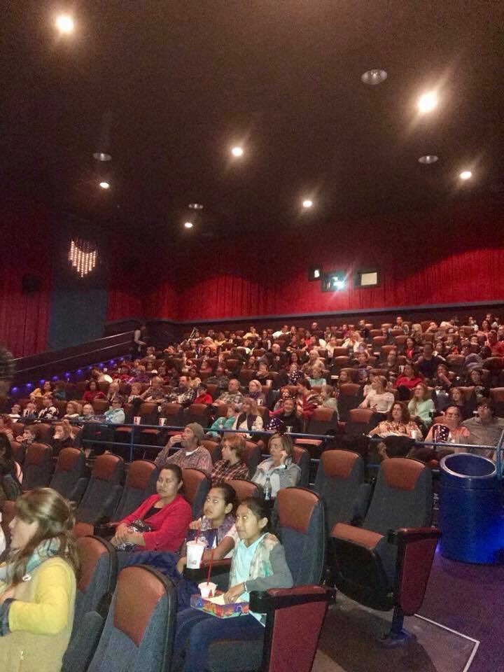 BallanceTeach86's tweet photo. Wow! #nagsheadschool filled the theater this afternoon for #WonderTheMovie ! So special to share this story with our students #ChooseKind https://t.co/6dqBpplzbk