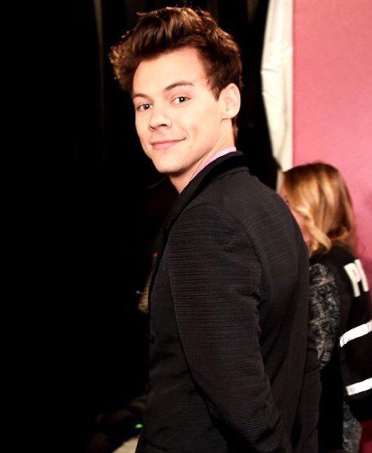 lowqualityxhes's tweet image. 