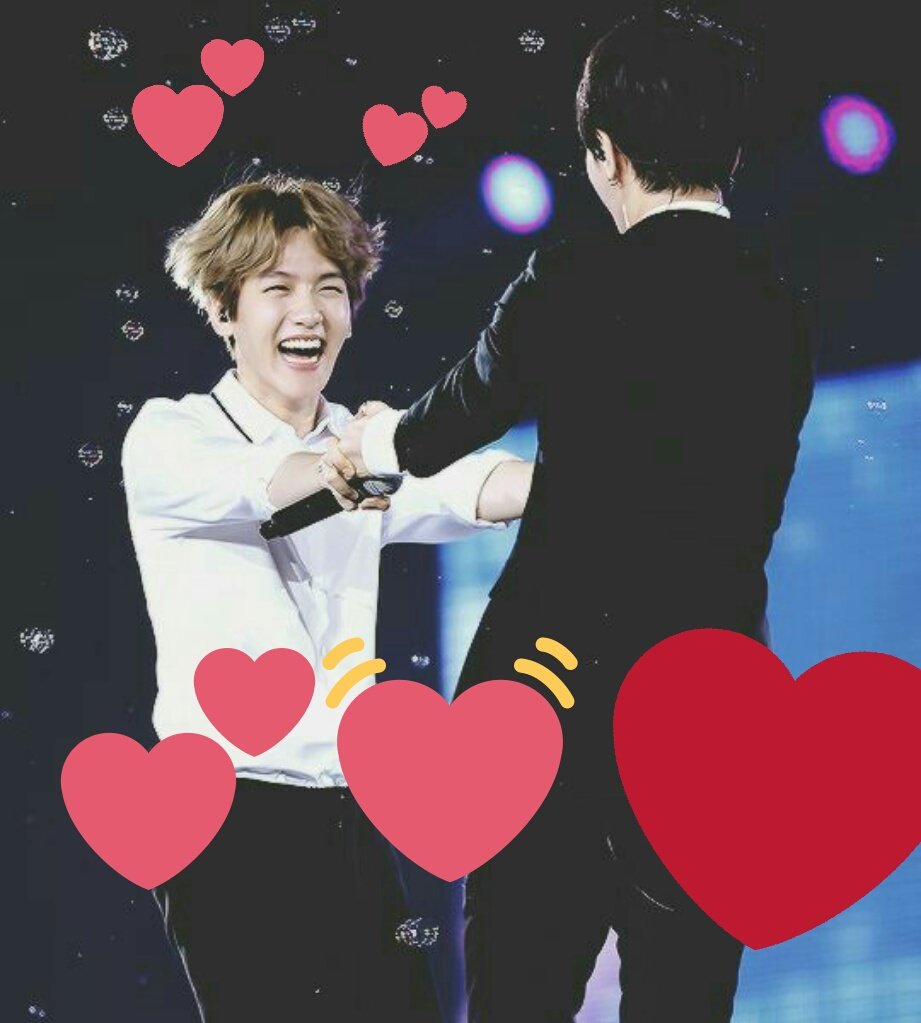 byun_chris's tweet photo. #EXO #Chanbaek 
#EXOPOWERWORLDSONGRUSIA2018 @weareoneEXO https://t.co/nKBL6KVWa7