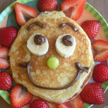 Acurrucaditos_'s tweet photo. Sabemos que la alimentación  es importante  para el desarrollo  de nuestros acurrucados🍖🍳🍗😆 🍬🍫 por eso la hacemos divertida.  #Acurrucaditos  #Alimentacion  #Nutrición 😙😍 #acurrucados #bebés #babys #niños #ternura #alegria #amor #amistad #cariño #Acurrucaditos 🍬🍉🍗🍲🍽 https://t.co/lPeRrM25K9