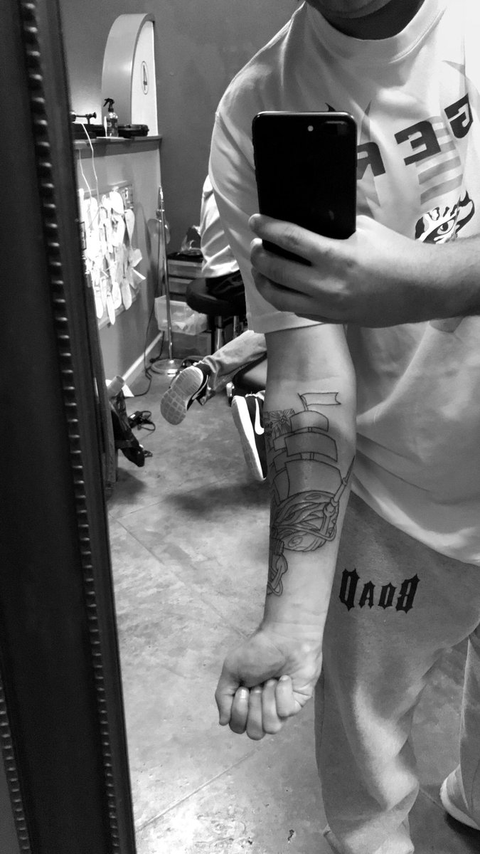 Jrod985's tweet photo. New ink! 💉 https://t.co/LSe0xhYE79