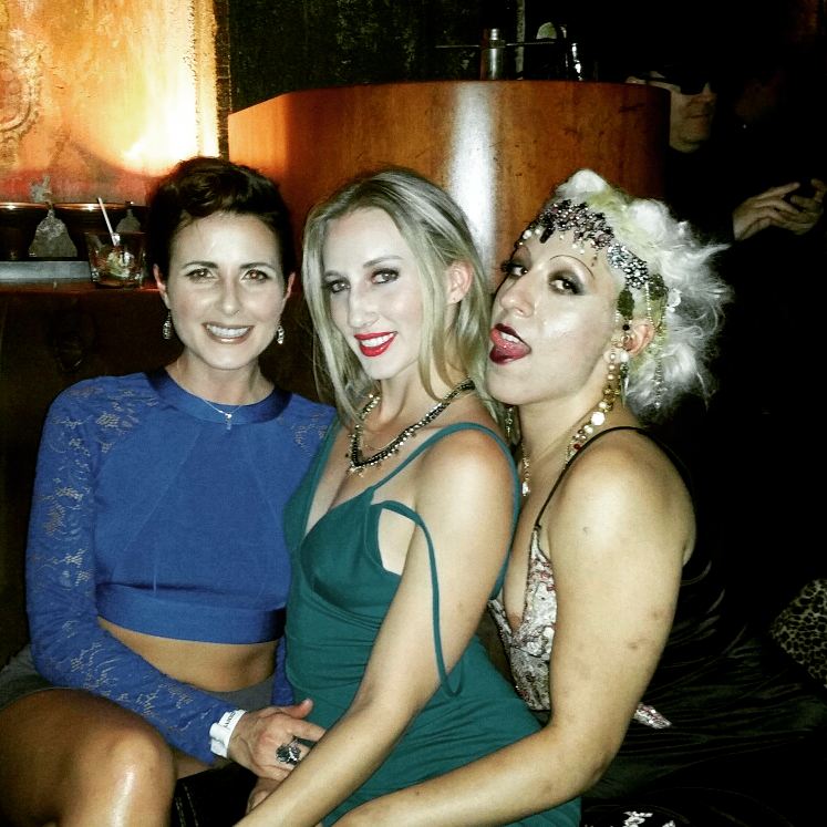 With these lovely gorgeous gals @RileyReyXXX & @YouLoveHelenaP at the AVN Nomination Party https://t.co/iRXbRrZs6m