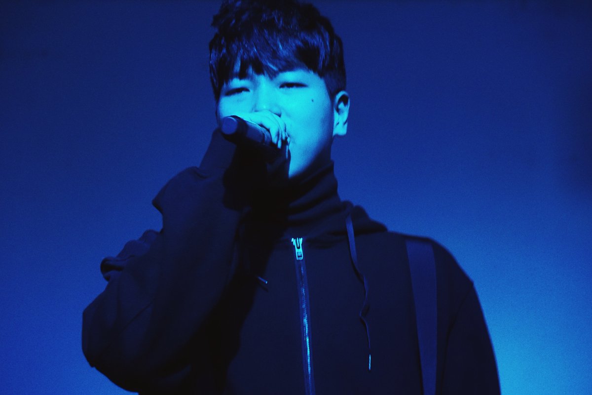 AshaMone's tweet photo. #OsshunGum performing at the  #JustMusic #WeEffectTour Los Angeles | 111817 | https://t.co/tgv1hYG28Q| https://t.co/b4lhaJ3ozA  

@JUSTMUSIC_ENT #최하민 @weskeent #khh #khiphop https://t.co/M5ZJoBSvAH