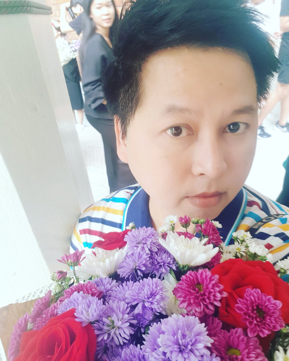 immkungimmkung's tweet photo. ขอแสดงความยินดีกับบัณฑิตใหม่จากรั้วเกษตรด้วยนะจ๊ะ ขอให้มีแต่สิ่งดีๆ มีงานดีๆประสบความสำเร็จในชีวิตนะครับ #congraturation 🎓🎓👍❤❤@pupthestupid https://t.co/2KJ2TloKYz