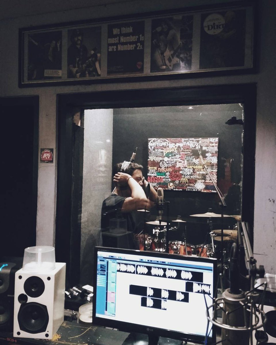 HUMANURE tweet media