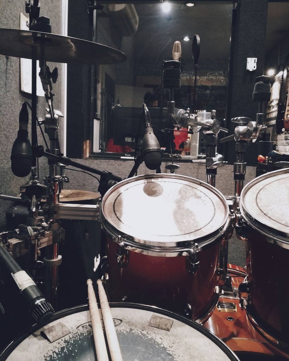 HUMANURE tweet media