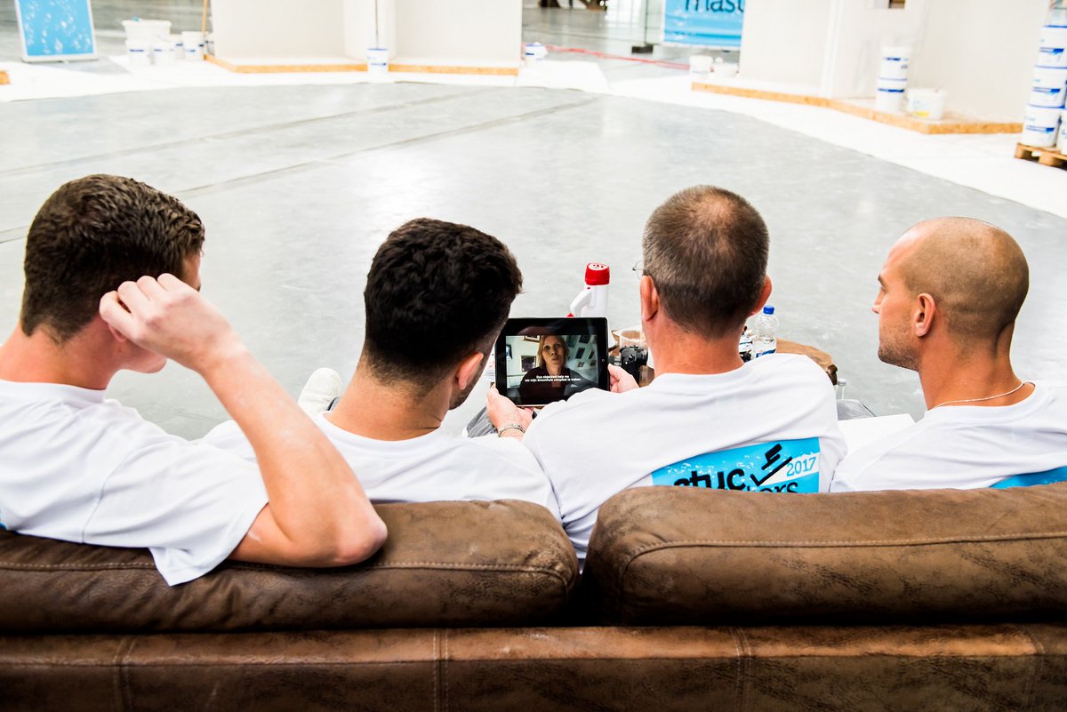 KnaufNL's tweet photo. Nog 2 dagen en dan... StucMasters aflevering 3. Het belooft een leuke uitzending te worden, waar de commerciële vaardigheden van onze stukadoors worden getest. Download de NXtv app en mis 'm niet. 
Bekijk de vorige afleveringen op https://t.co/loYyjbZI7d https://t.co/HFhr9scWjK