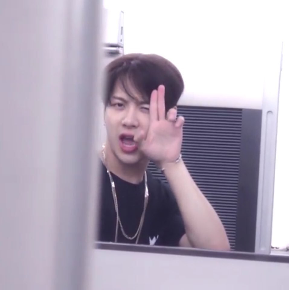 poemark_a's tweet photo. 子供の頃から貴方の近くにいた私。

そんな貴方の変わらない笑顔が大好き。

#got7で妄想 https://t.co/ORLdSJRgOI