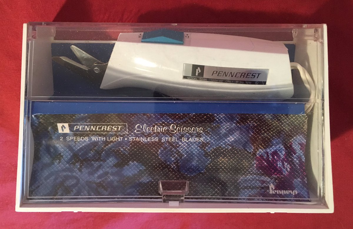GrgttsGEMS's tweet photo. Vintage Penncrest #ElectricScissors Model 5296 With 2 Speeds And Light https://t.co/V1d7ZpMWti #eBay #Scissors #Sew #Patterns #Fabric #Sewing #Crafts https://t.co/uvcUdPnEy5