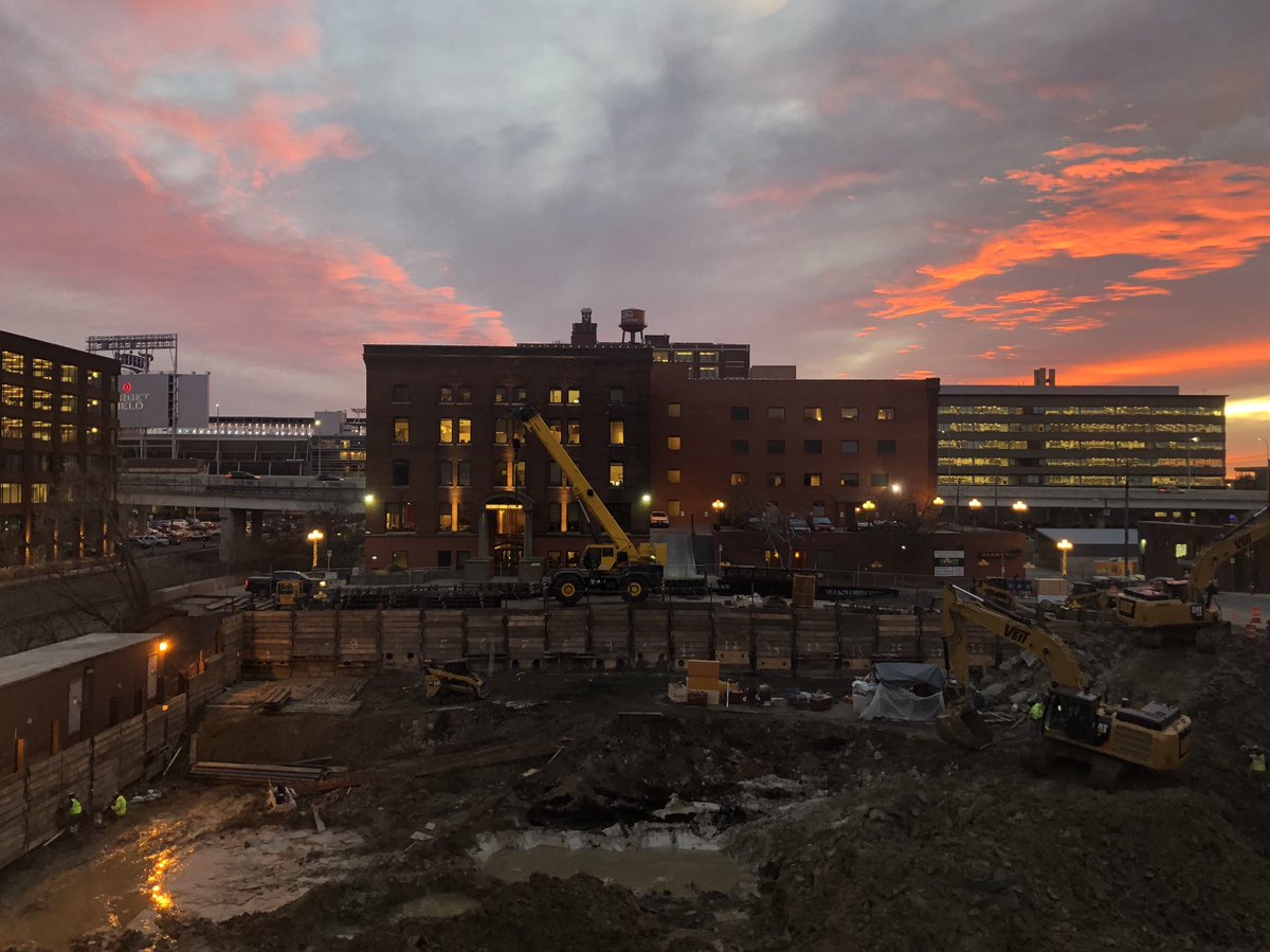 chkybird's tweet image. View from the office. #nofilter