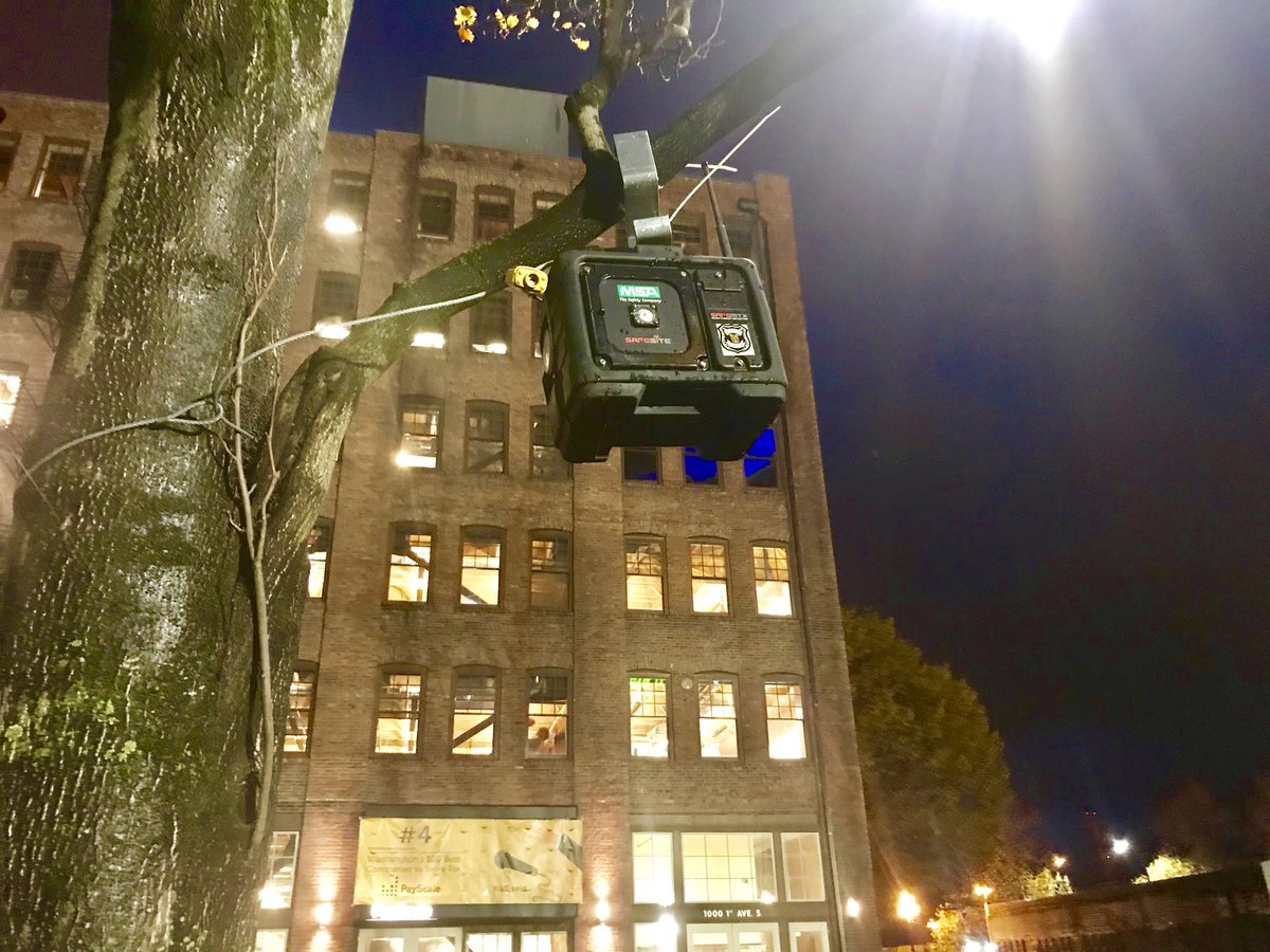 GaryKIRO7's tweet photo. While #Seahawks 12s streamed into the game, this SPD device overhead monitors threats, like radiation, explosives, chemicals etc. #security https://t.co/1IlYRSMb2q