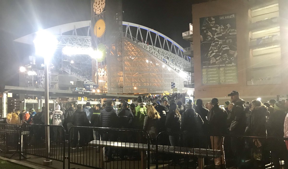 GaryKIRO7's tweet photo. While #Seahawks 12s streamed into the game, this SPD device overhead monitors threats, like radiation, explosives, chemicals etc. #security https://t.co/1IlYRSMb2q