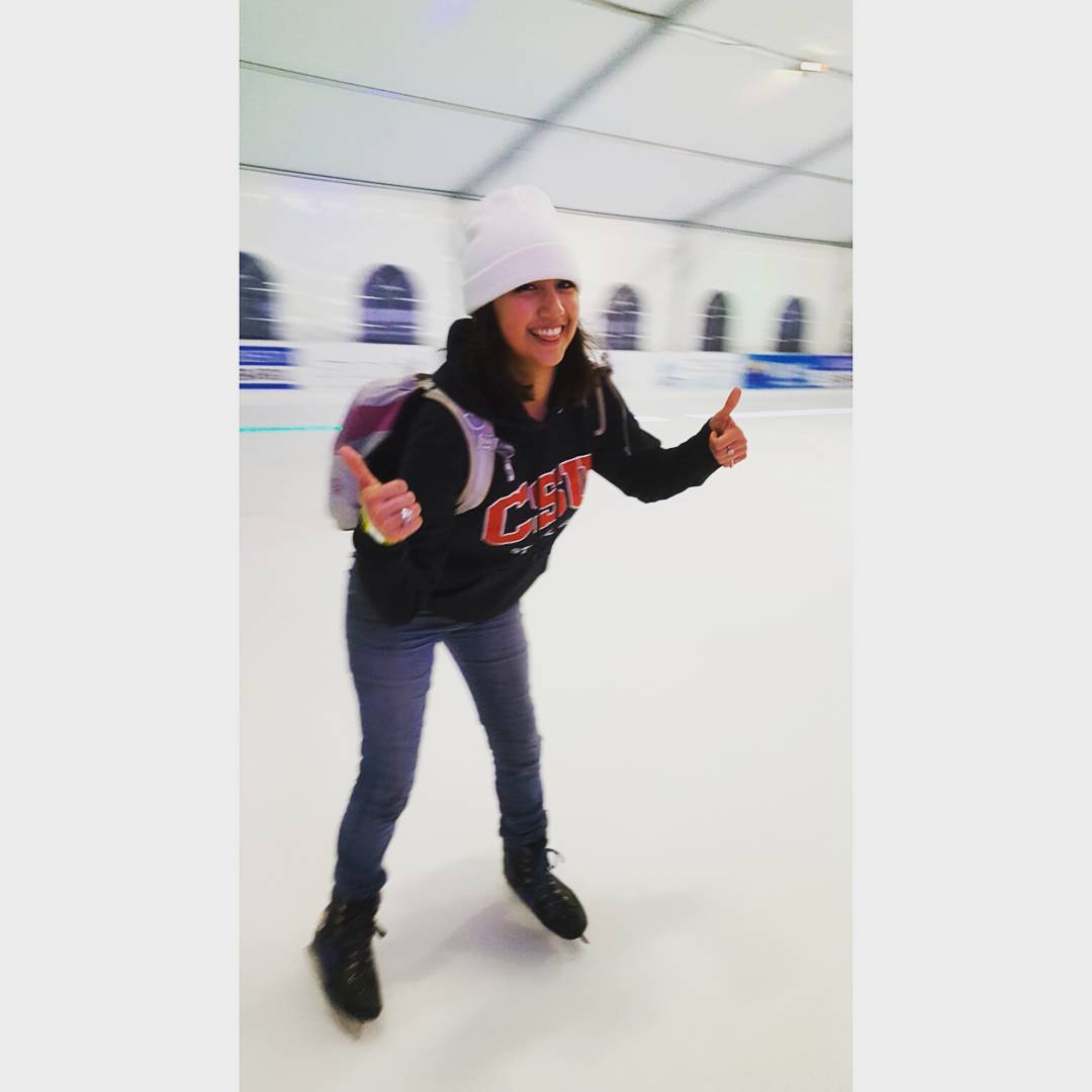 modestoonice's tweet photo. SAVE $3 on your skate session all day this Wednesday (11.22) when you wear your school apparel to the rink! Every school counts. Discount available for in-person purchases only. #ModestoOnIce #CoolestPlaceInTown https://t.co/XVJtPLuQ9j
