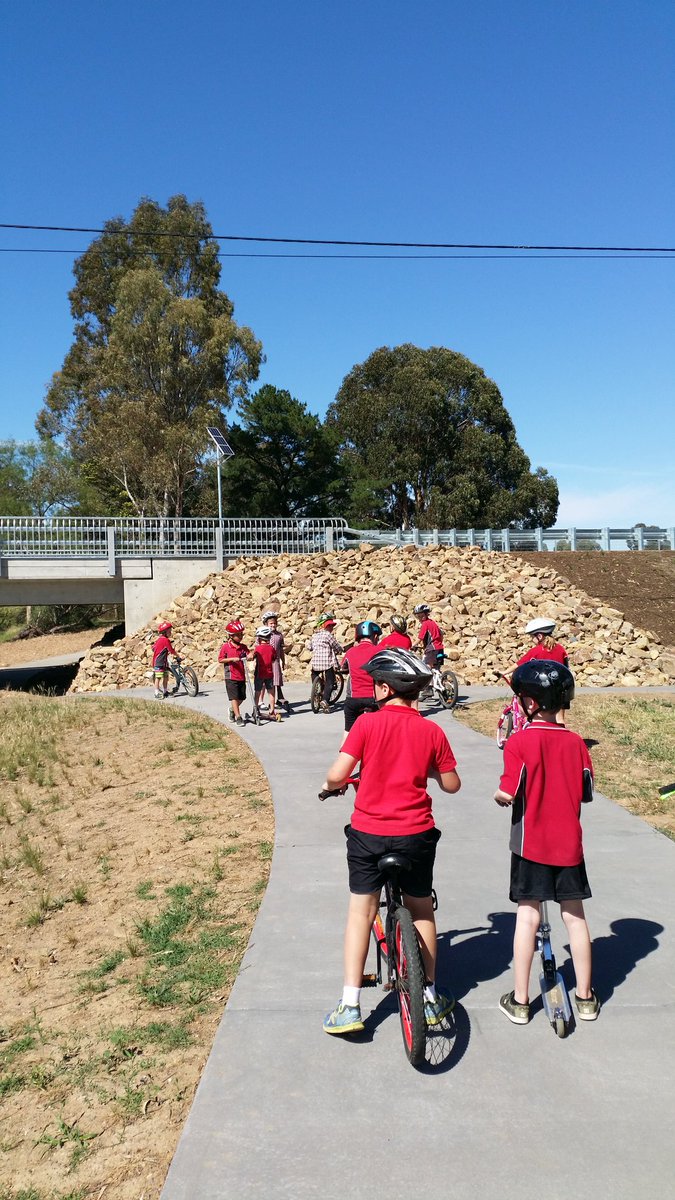 Epsom Grade 1/2P tweet media