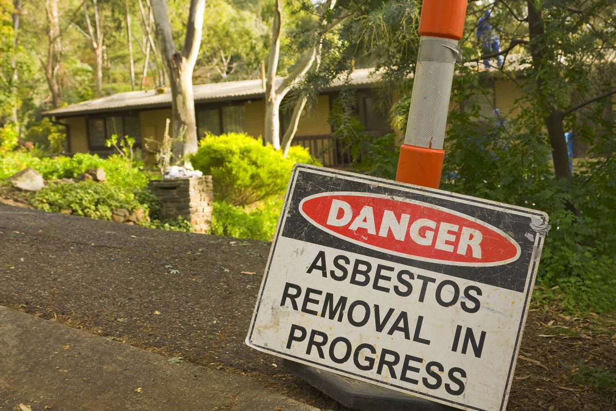 NIBA_Australia's tweet photo. Daniel Webber talks to us about managing #asbestos #risks for #customers for the @AsbestosSafety National Asbestos Awareness Month https://t.co/FvCVrW60gw https://t.co/8qUvictBaZ