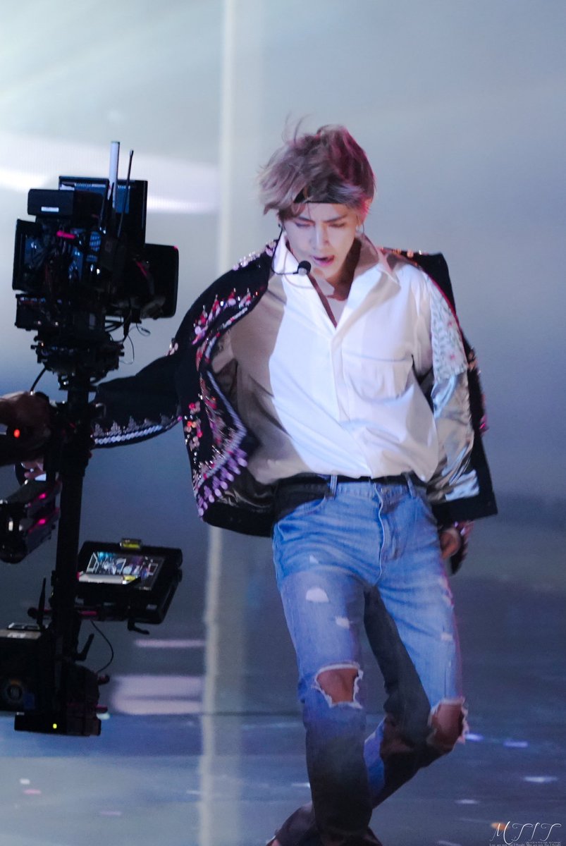 taehyungpic's tweet photo. https://t.co/SLhMXBcFBD