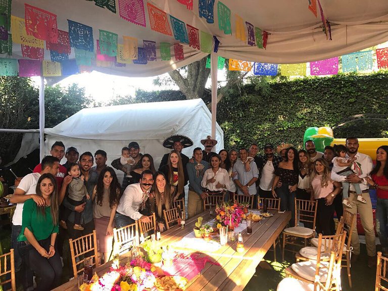 LuisAzulO5O7's tweet photo. #AlClasicoConElCapi CAZ es un estilo d vida y lo q más me hace feliz merezco ir al partido ya q qiero ser parte d esta nueva historia q se stá escribiendo creo en Jemez y este grupo d jugadores he seguido cada detalle desd pretemporada y les tengo mucha fe, este año es el bueno https://t.co/AuJITAxG3V