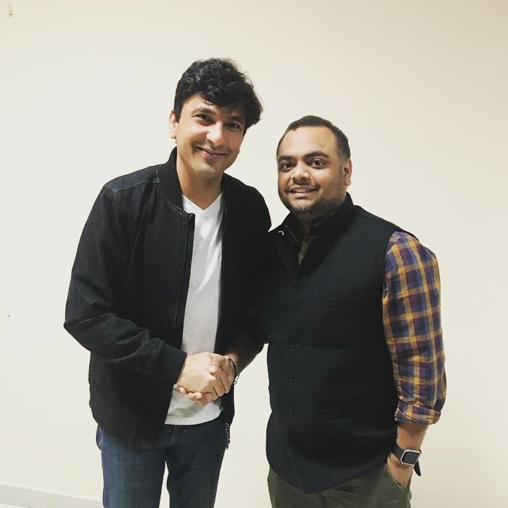 Met @TheVikasKhanna during his book launch #BuriedSeeds. Most humble & grounded celebrity ever met #ChefVikasKhanna