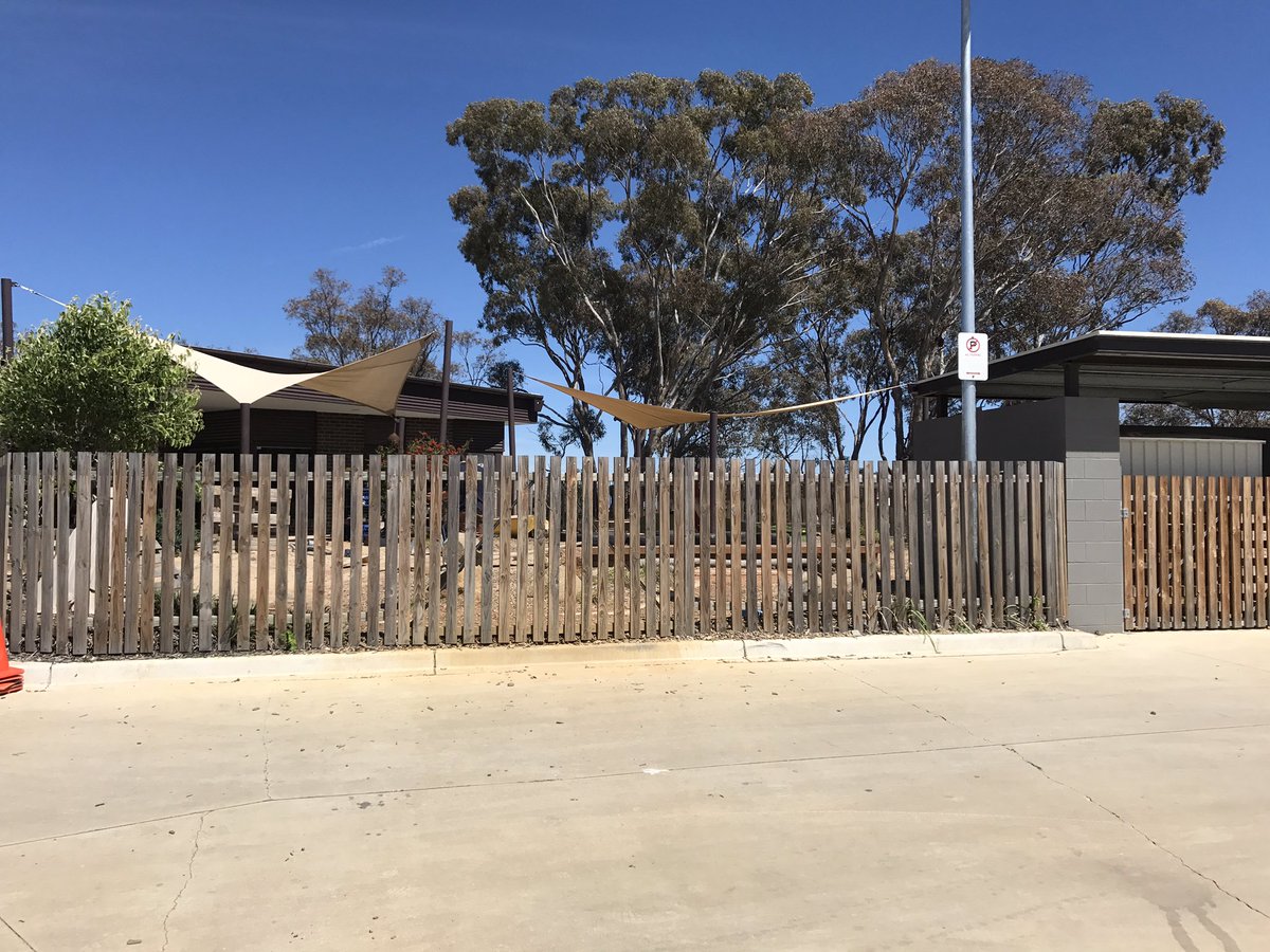 alison_hattley's tweet photo. Concerns linger in Canberras north, as kids aged 6weeks-5yrs could lose their privacy and sunshine at an ELC if a development goes ahead. Details tonight @WINNews_ACT #WINNews6pm #WINNEWS @YMCACanberra ch80 https://t.co/OM7n6OsggP