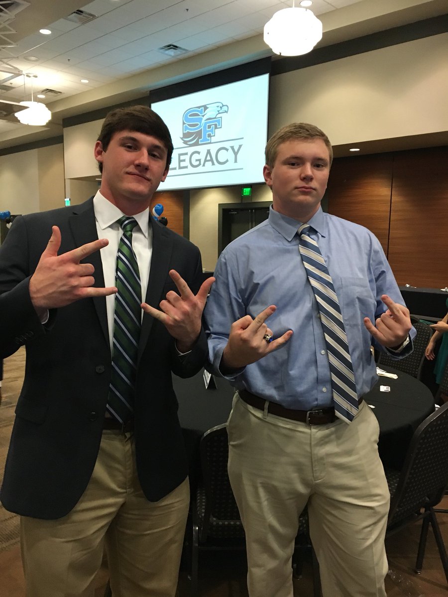 TheMBreindl's tweet photo. Huge happy birthday to my brother @MaxtonSlott glad to know someone who’s always got my back. #gobears? #slottergang #ISWT #Coleton&amp;Carsy https://t.co/LH0PKz0h42