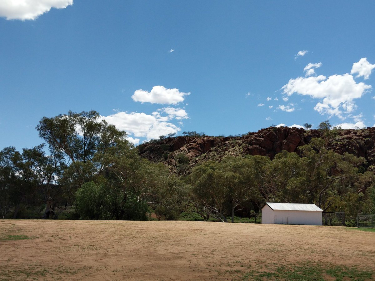 JLOldfield's tweet photo. National Ag Day spent right at Undoolya Station via Alice Springs  for #redmeat2017 #betteronbeef  @theweeklytimes @meatlivestock https://t.co/oVagpGsvBo