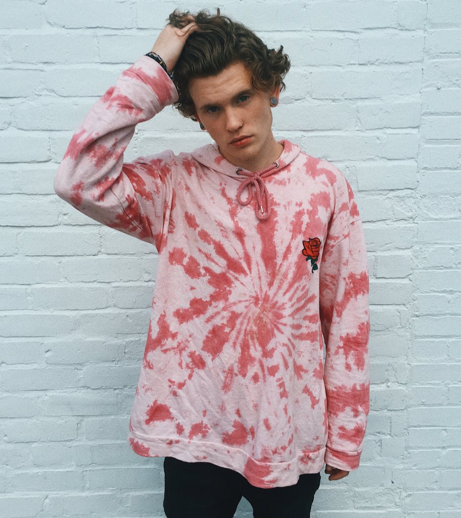 TheTide_source's tweet photo. Happy birthday @TheTideLevi
Joyeux anniversaire β€ππππ
#TideTuesday https://t.co/Tb1Q8l0Xj7