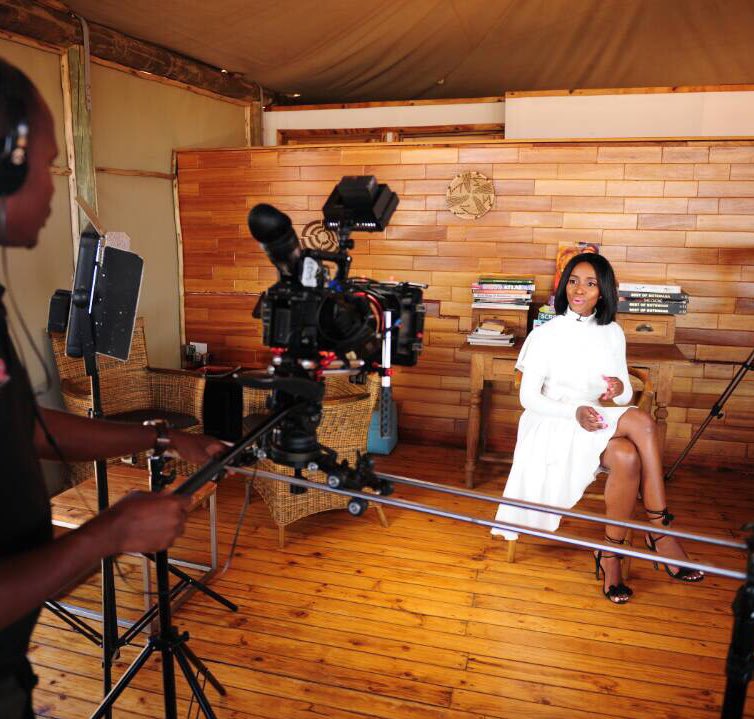 PerfectlyPeelo's tweet photo. “I started off, winging it. 
Took it serious and now I got a minute in it. 
 I got me a vision, and I’m committed to defending it....”
🎥🎬📺🙌🏾🇧🇼🎼
@Nasty_CSA 
#HowBadlyDoYouWantIt
#WorkHardPlayHard 
#IReallyDoThisMan https://t.co/OiDKnXXC5I