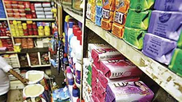 Revised #GST rates: #CBEC asks firms to revised MRP on goods to benefit consumers dnai.in/f9sG https://t.co/2H42w1hmiv