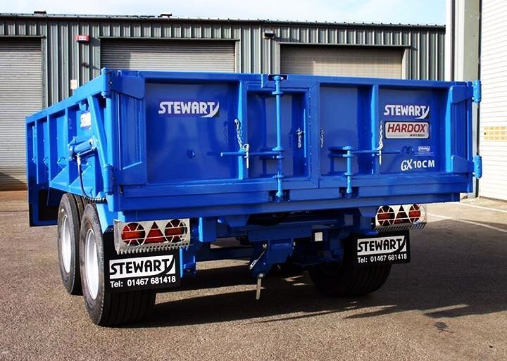 hardoxinmybody's tweet photo. Custom built 10 tonne construction trailer with a Hardox Body and barn doors for longer lifetime. By our Hardox In My Body member @stewarttrailers 💪💪💪 #proudmember #stewartagricultural #hardoxinmybody #signofquality #brandprogram #ssabcustomer #hardox #hardandtough #tipper #… https://t.co/mB7UenGVY4