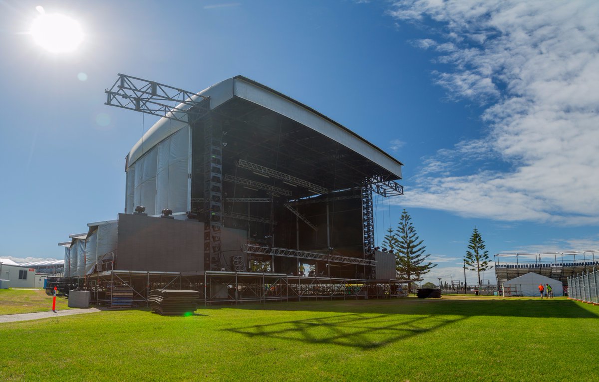 supercars's tweet photo. It's almost time, Newcastle 🙏

#VASC https://t.co/vZnfpzlkRc