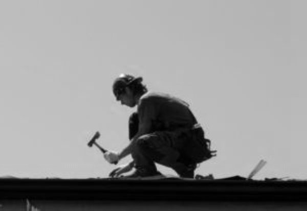 JSPECRoofingTO's tweet photo. We are roofing contractors in Toronto, JSPEC Roofing does shingled roof replacement and flat roof replacements CALL US 647-350-1222 #RooferTO #JspecRoofing https://t.co/goKOg9k7V9 https://t.co/ltXkmoOpFi